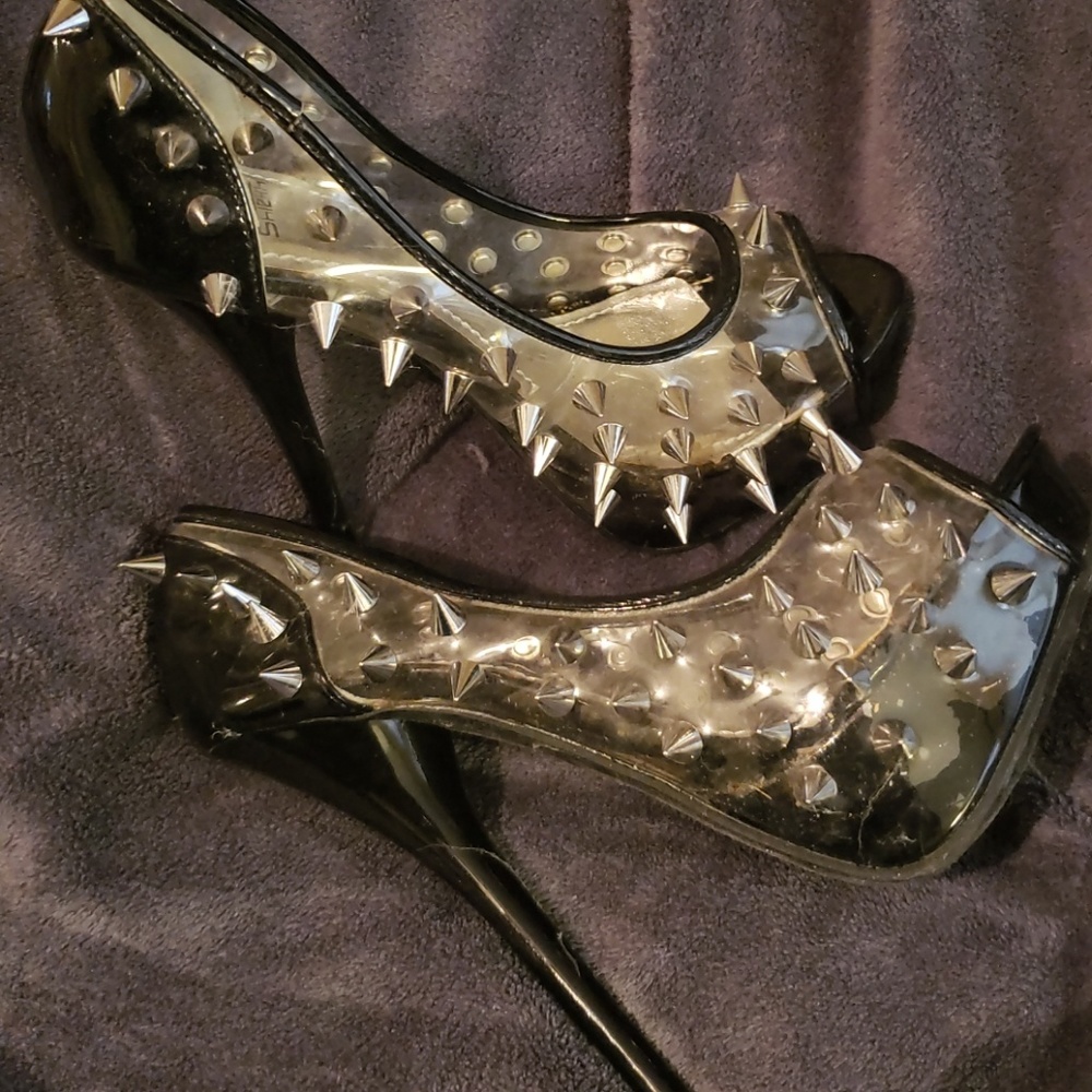 Spiked heels
